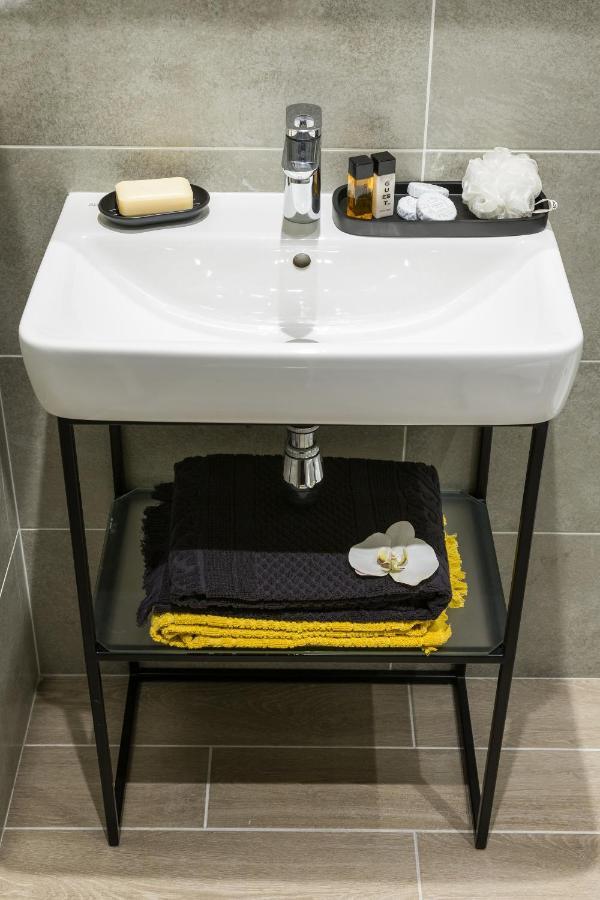 Pratic Hotel Paris Ngoại thất bức ảnh
