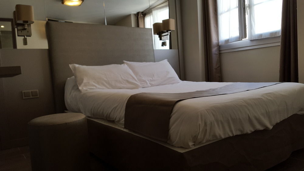 Pratic Hotel Paris Ngoại thất bức ảnh