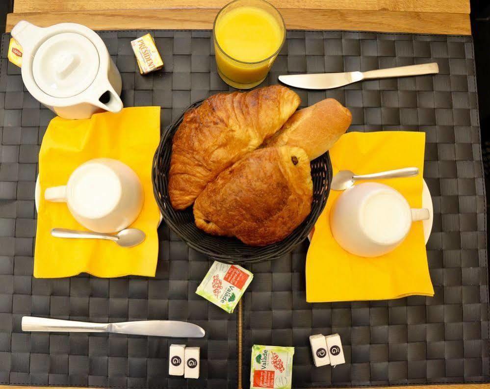 Pratic Hotel Paris Ngoại thất bức ảnh