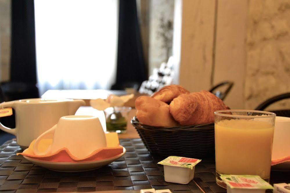 Pratic Hotel Paris Ngoại thất bức ảnh